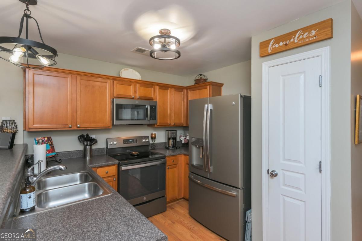 126 Oakview Passage Canton GA 30114