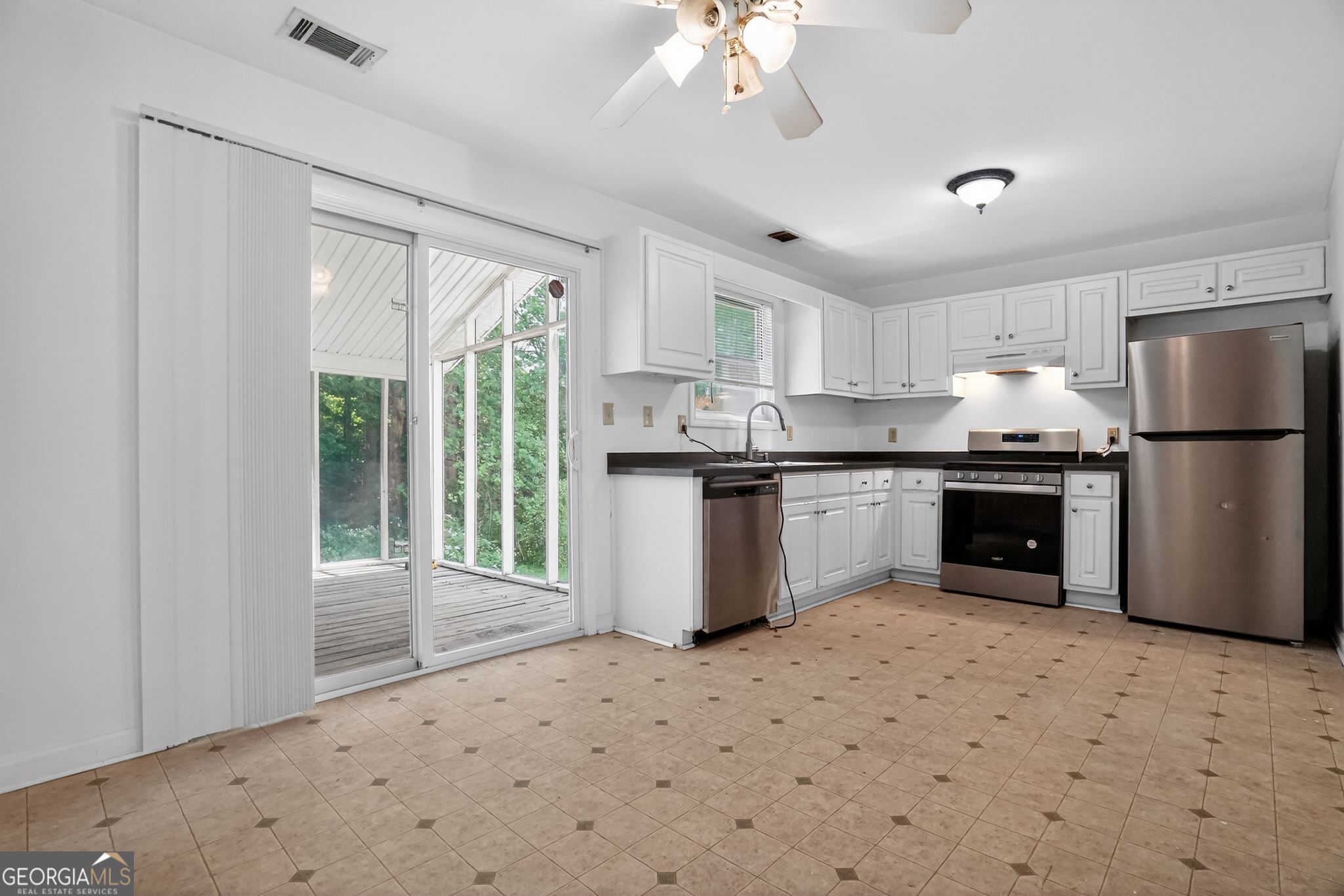 5423 Forest Place Stone Mountain GA 30088