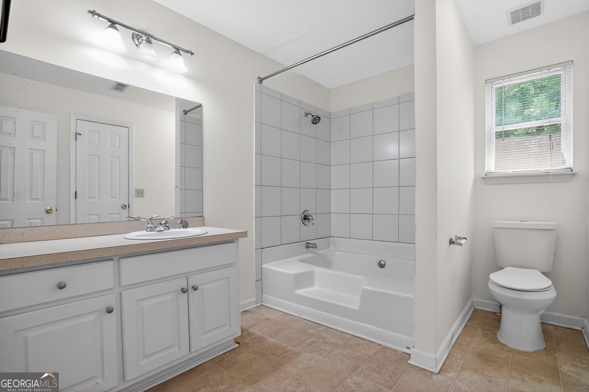 5423 Forest Place Stone Mountain GA 30088