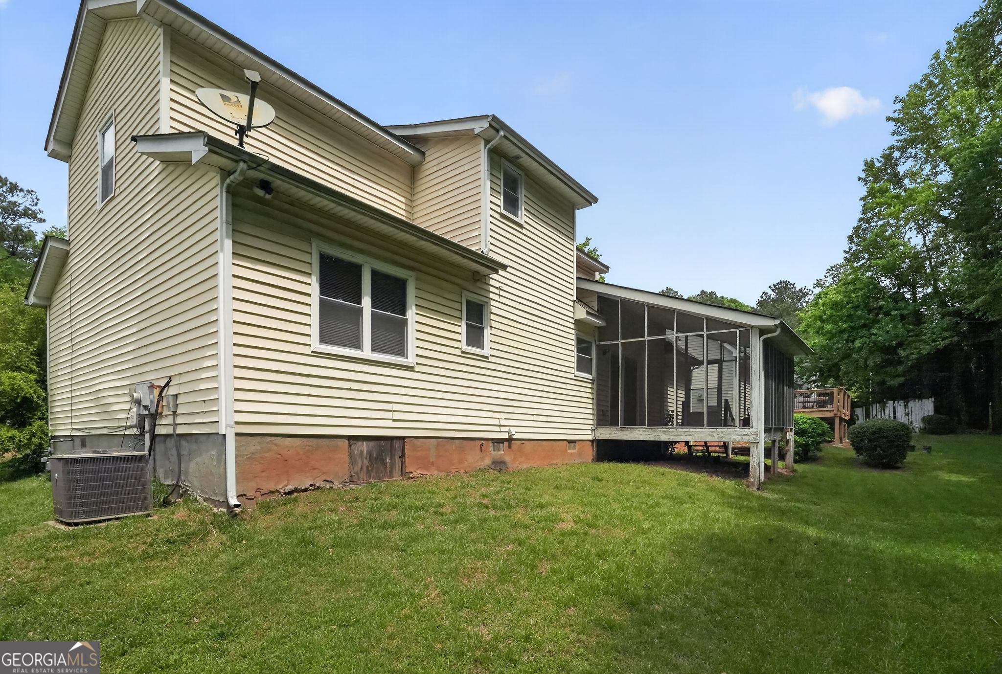 5423 Forest Place Stone Mountain GA 30088