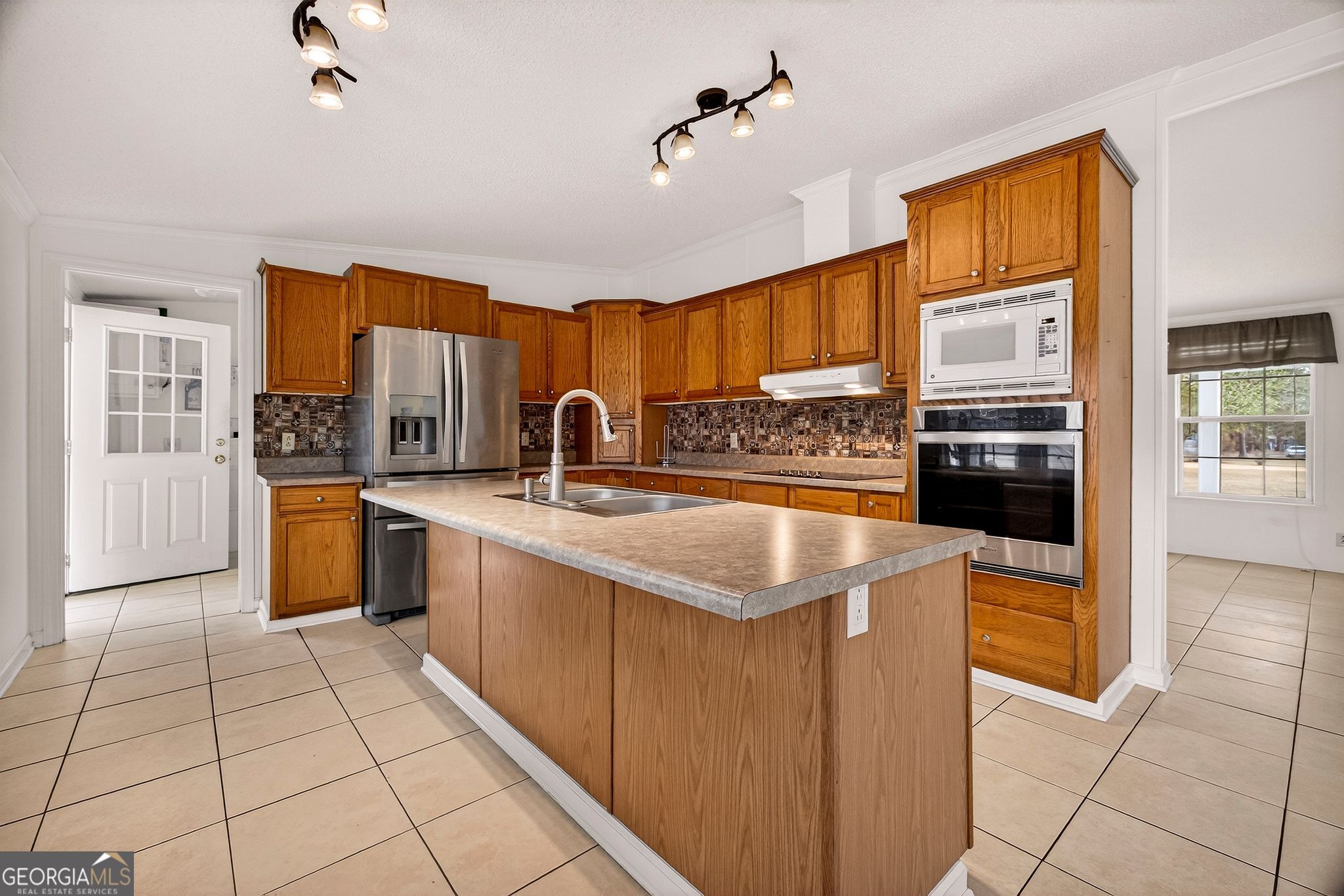 1323 Starling Road Pembroke GA 31321