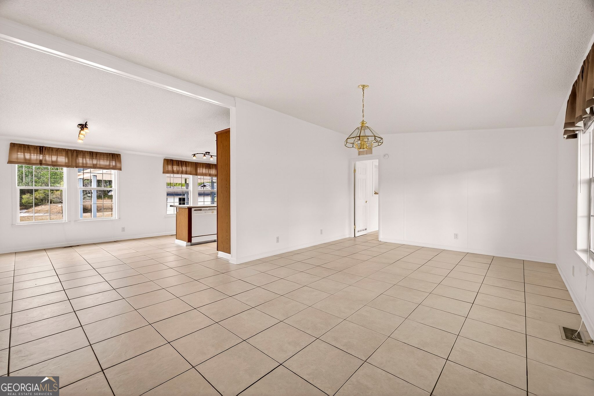 1323 Starling Road Pembroke GA 31321