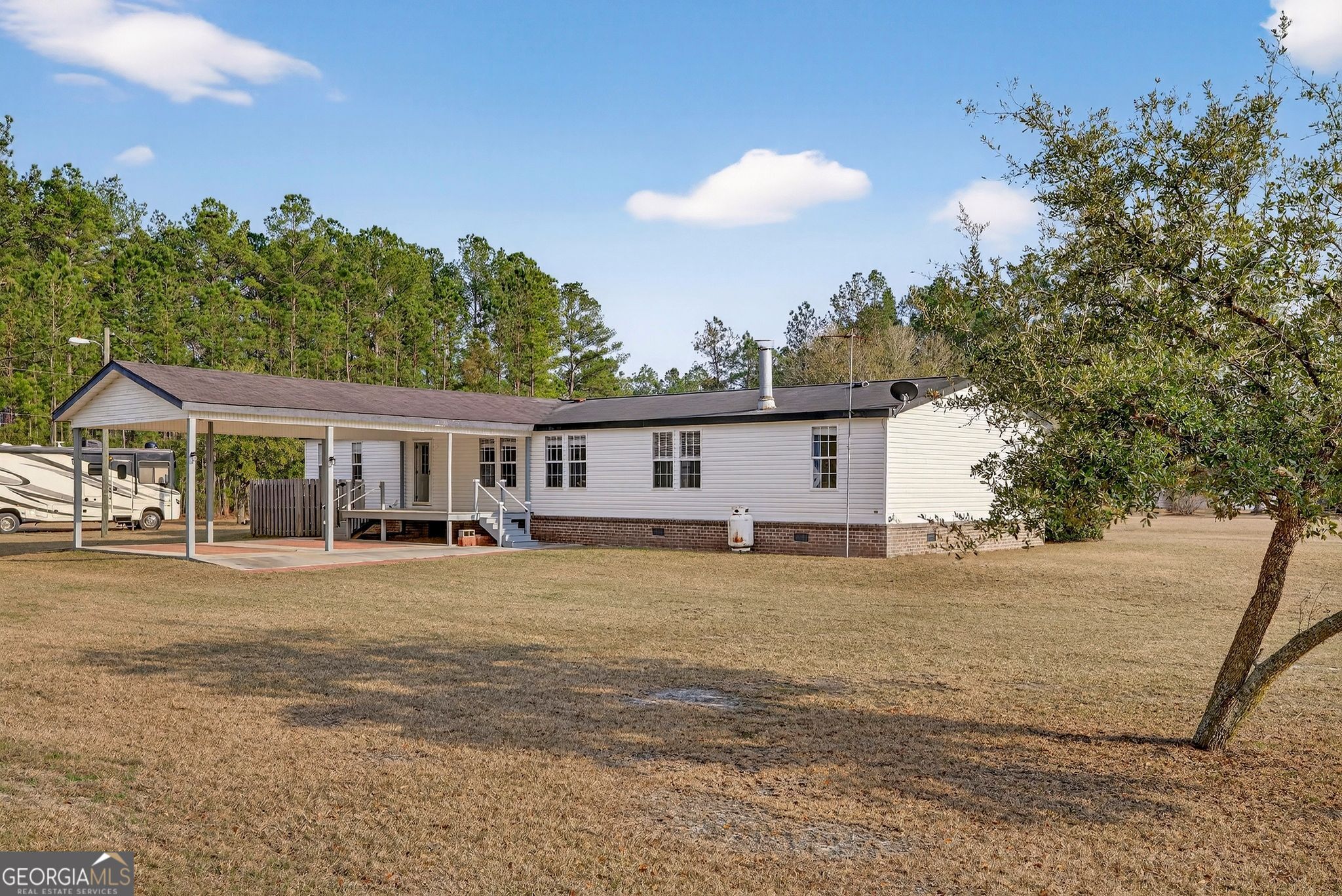 1323 Starling Road Pembroke GA 31321
