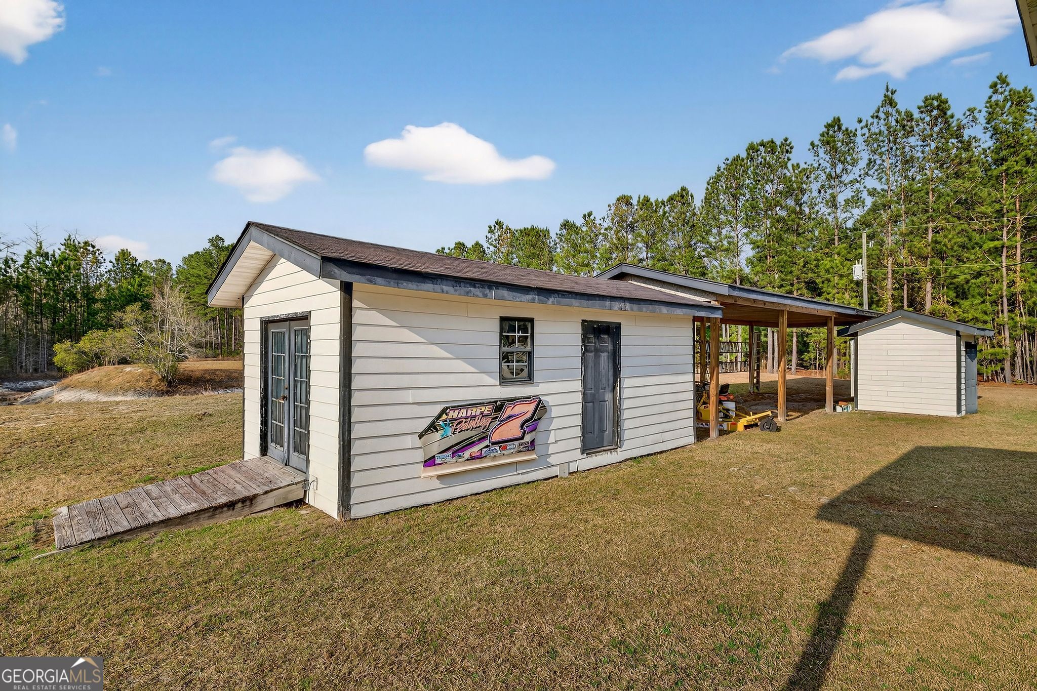 1323 Starling Road Pembroke GA 31321