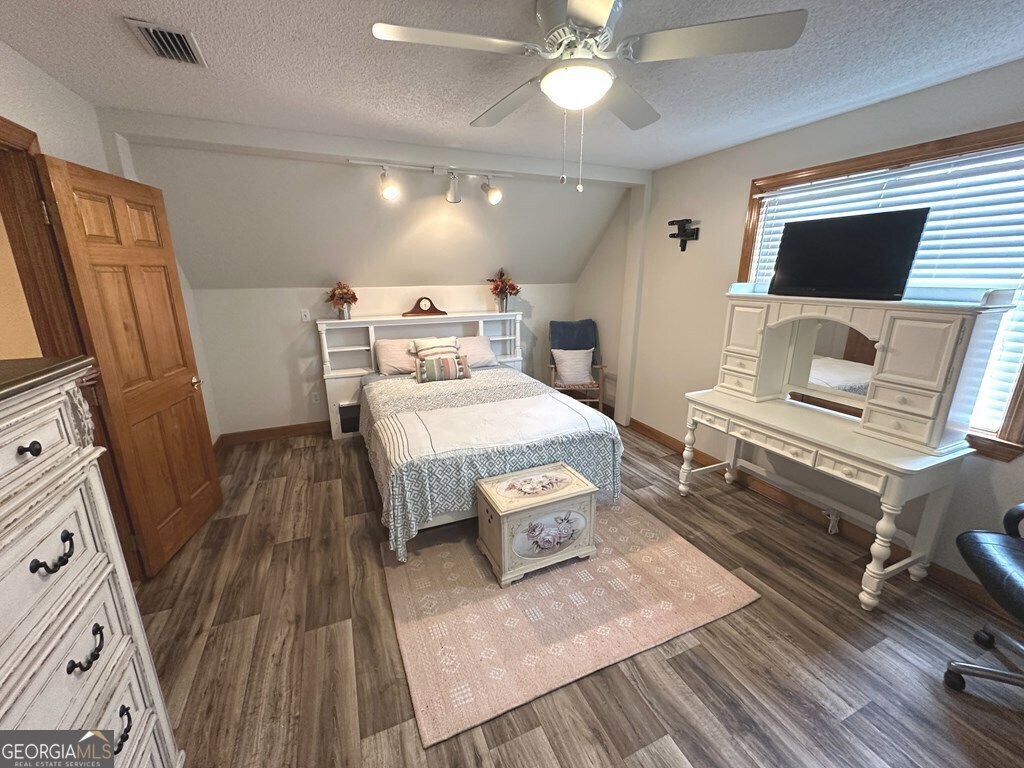 4448 Old Lake Park Road Valdosta GA 31601