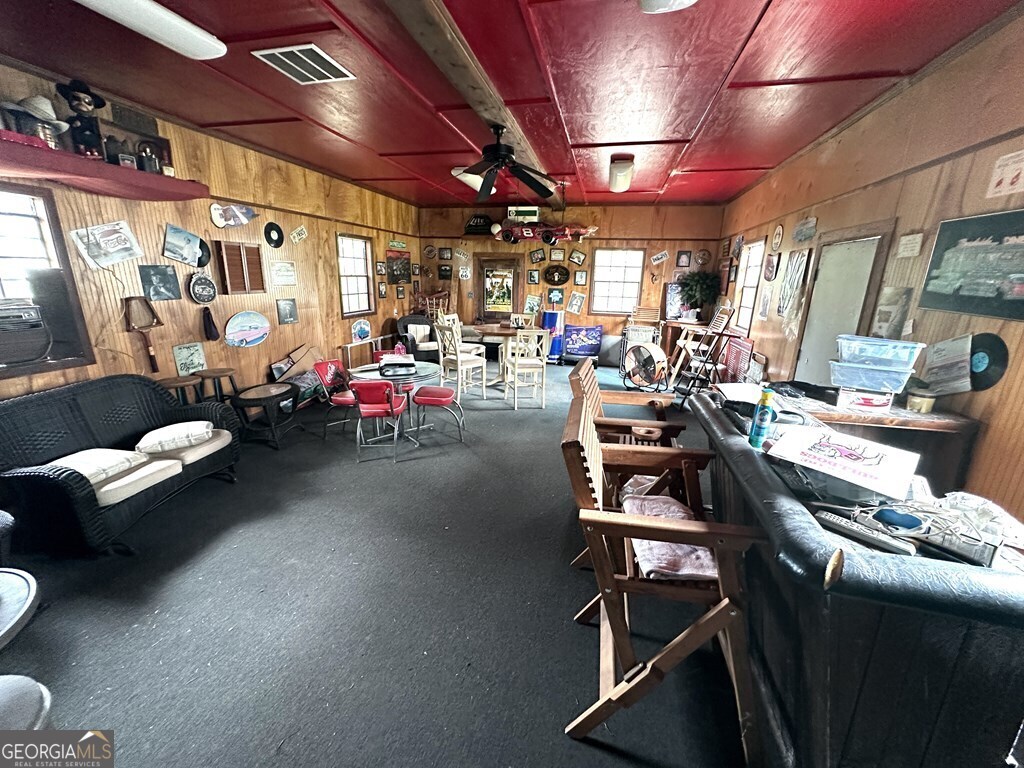 4448 Old Lake Park Road Valdosta GA 31601