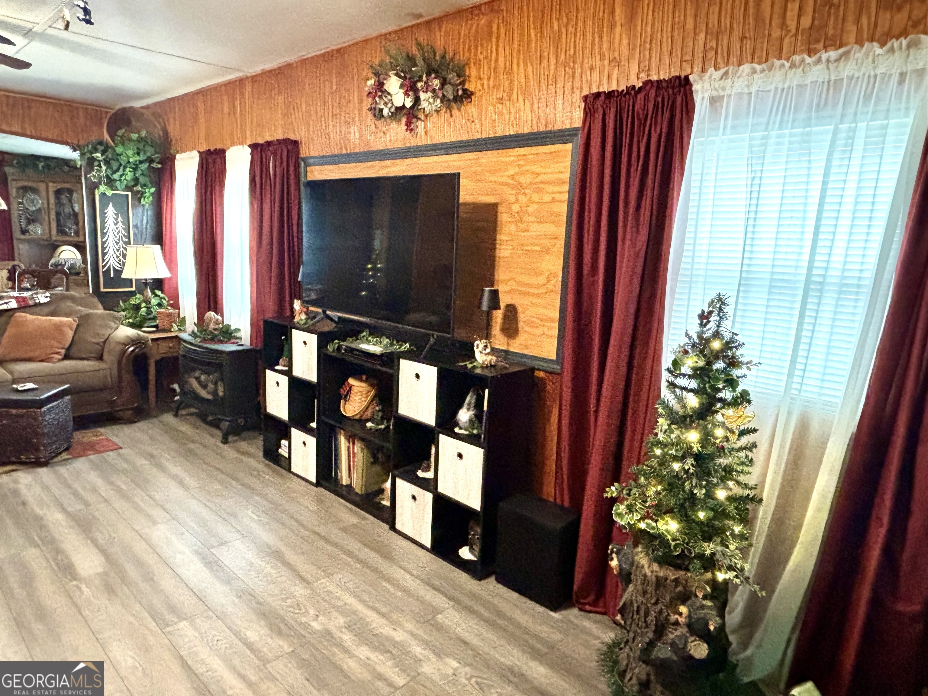 1215 Mountain Shadows Drive Cleveland GA 30528