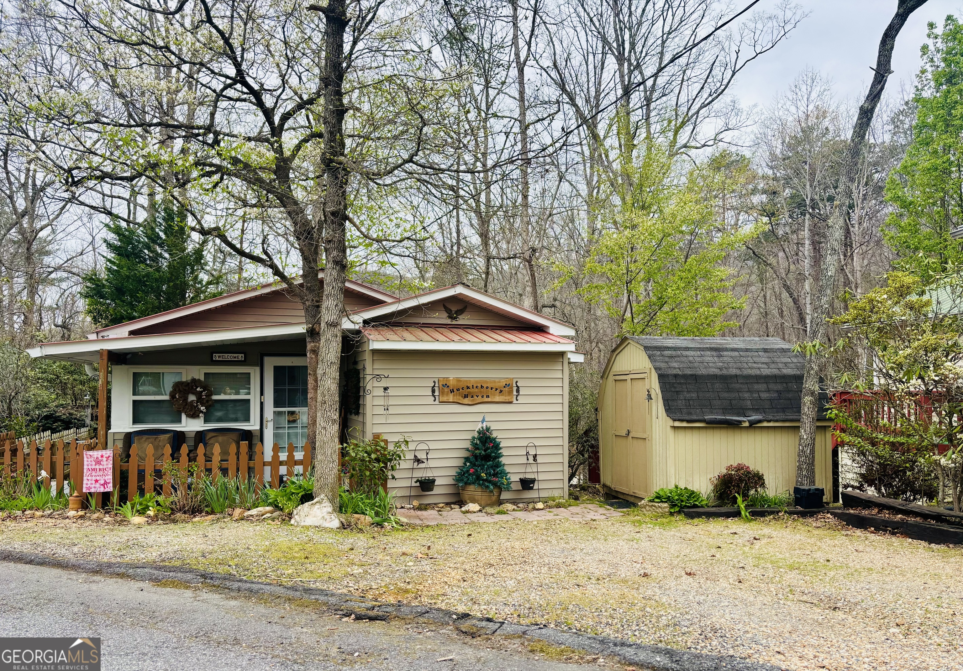 1215 Mountain Shadows Drive Cleveland GA 30528