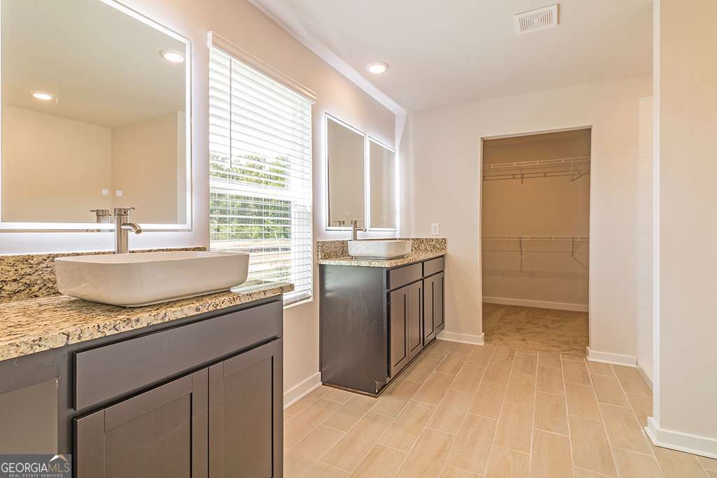 231 Fern Dale Drive Fairburn GA 30213