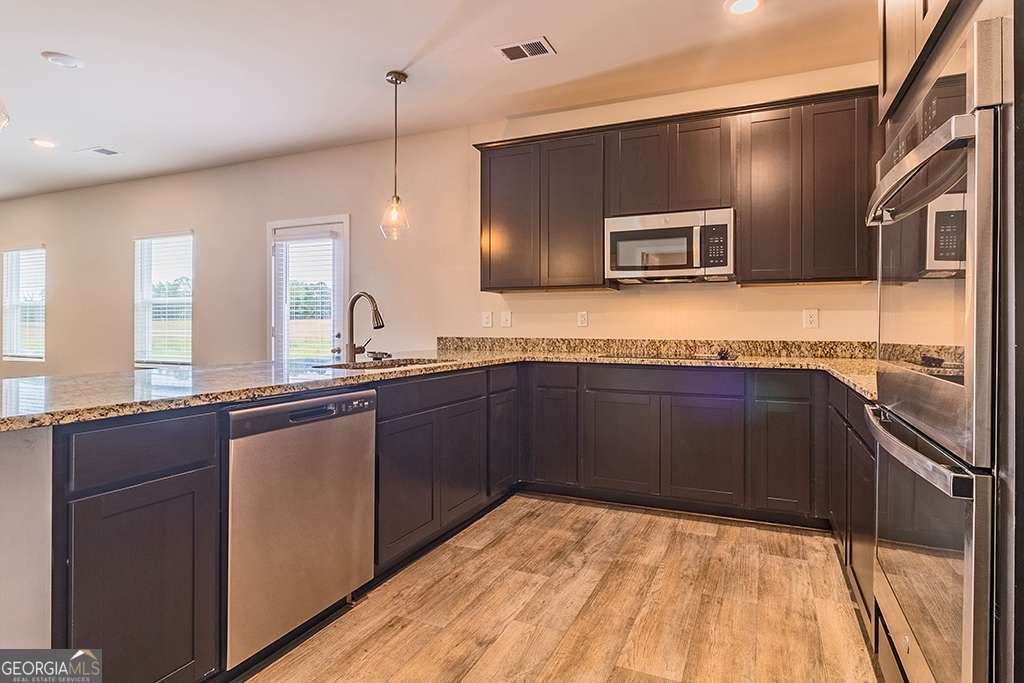 231 Fern Dale Drive Fairburn GA 30213