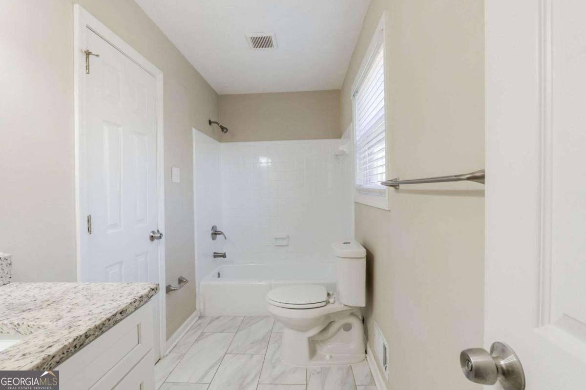 4412 Rustic Wood Drive Stone Mountain GA 30083