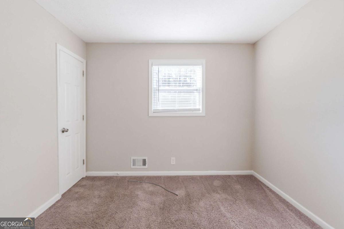 4412 Rustic Wood Drive Stone Mountain GA 30083