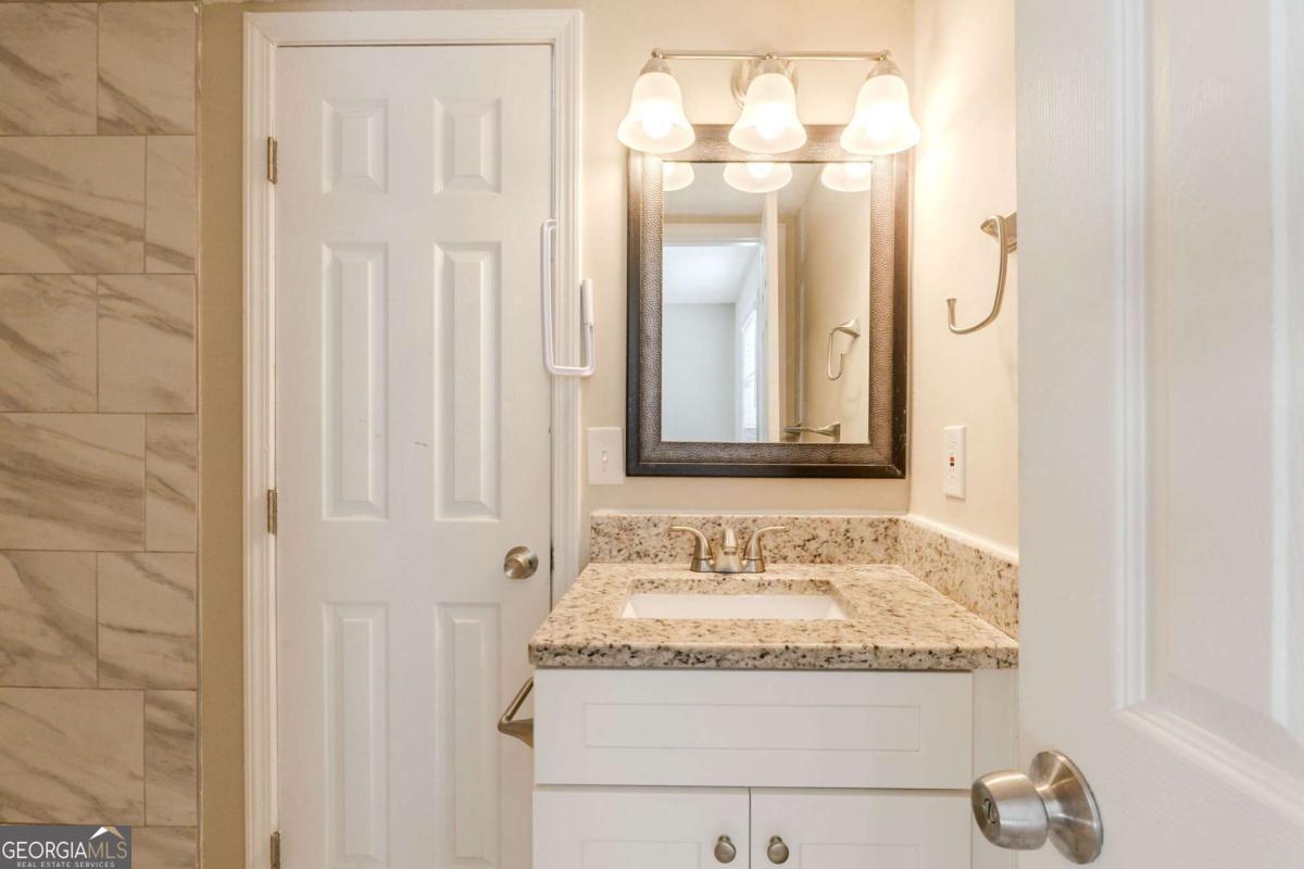 4412 Rustic Wood Drive Stone Mountain GA 30083