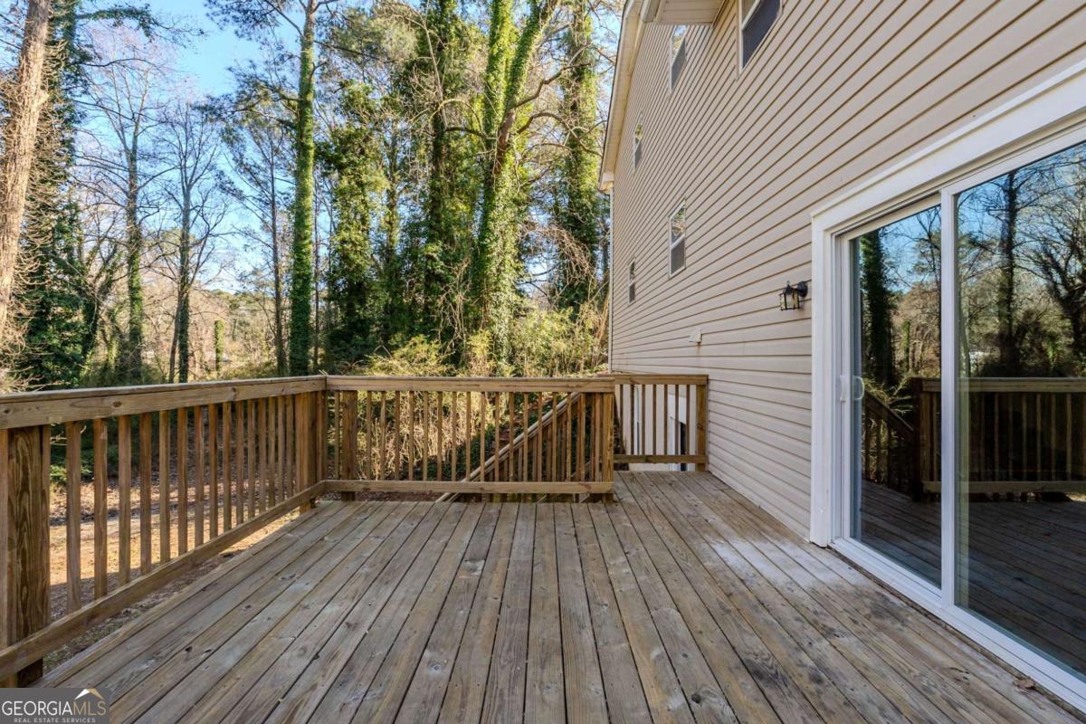 4412 Rustic Wood Drive Stone Mountain GA 30083