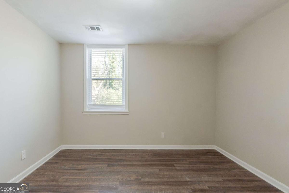 4412 Rustic Wood Drive Stone Mountain GA 30083