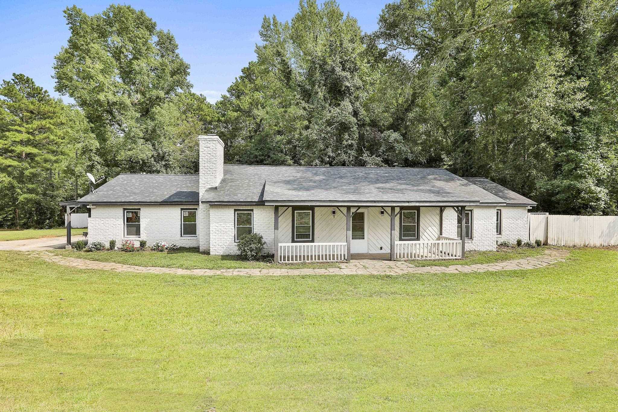 592 Henderson Road Jonesboro GA 30238