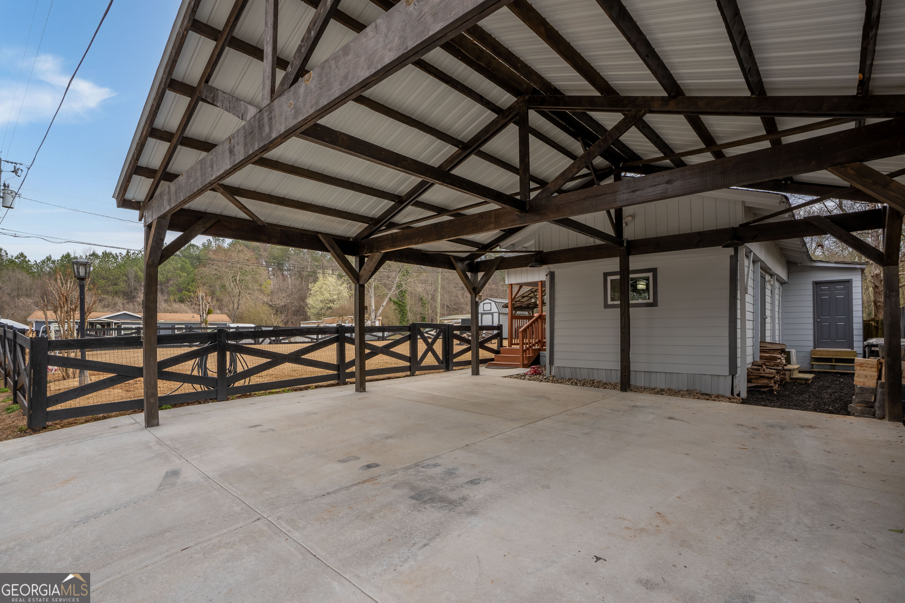 5432 Crystal Lake Drive Gainesville GA 30506