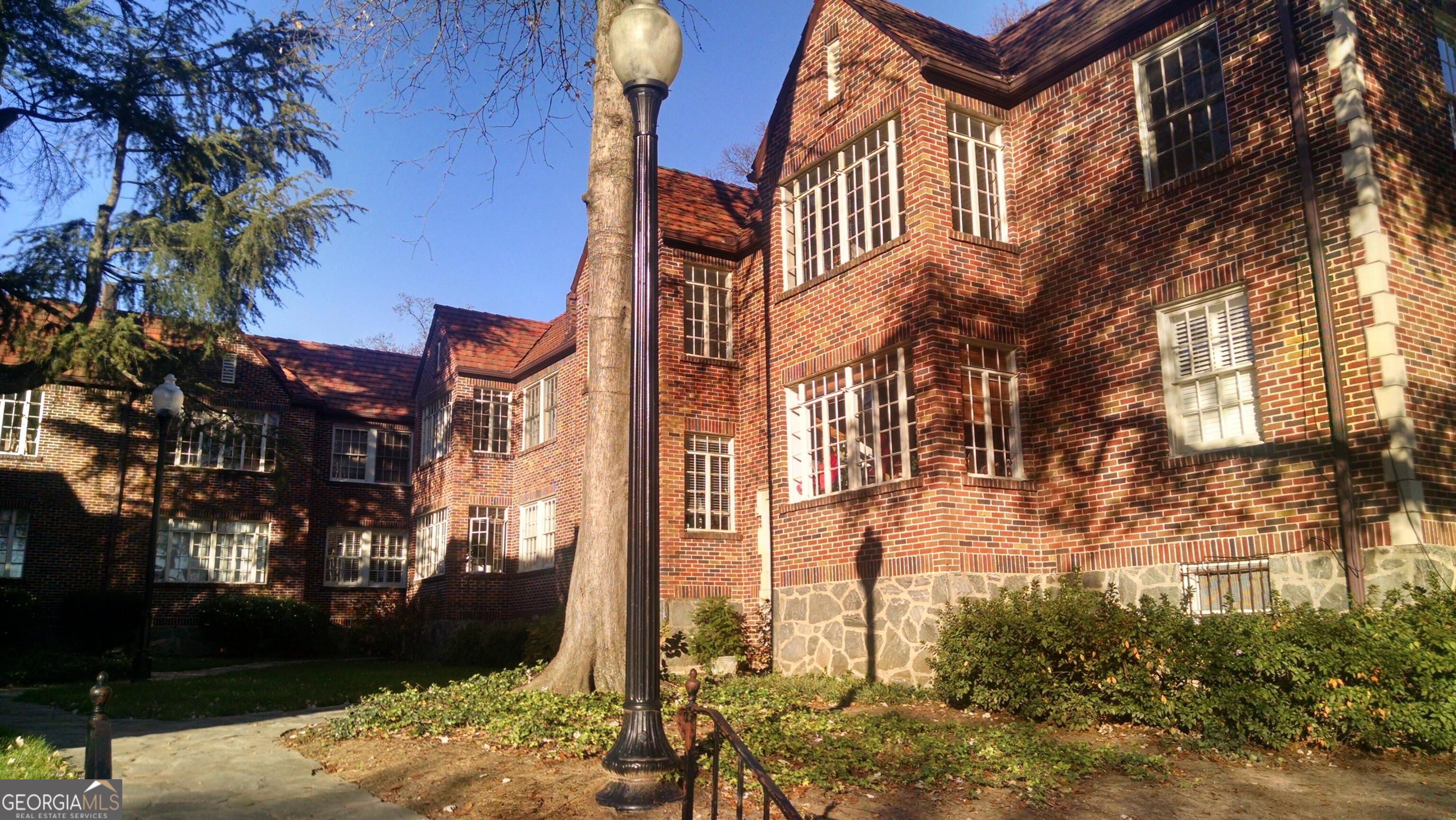 1765 Peachtree Street NE Atlanta GA 30309