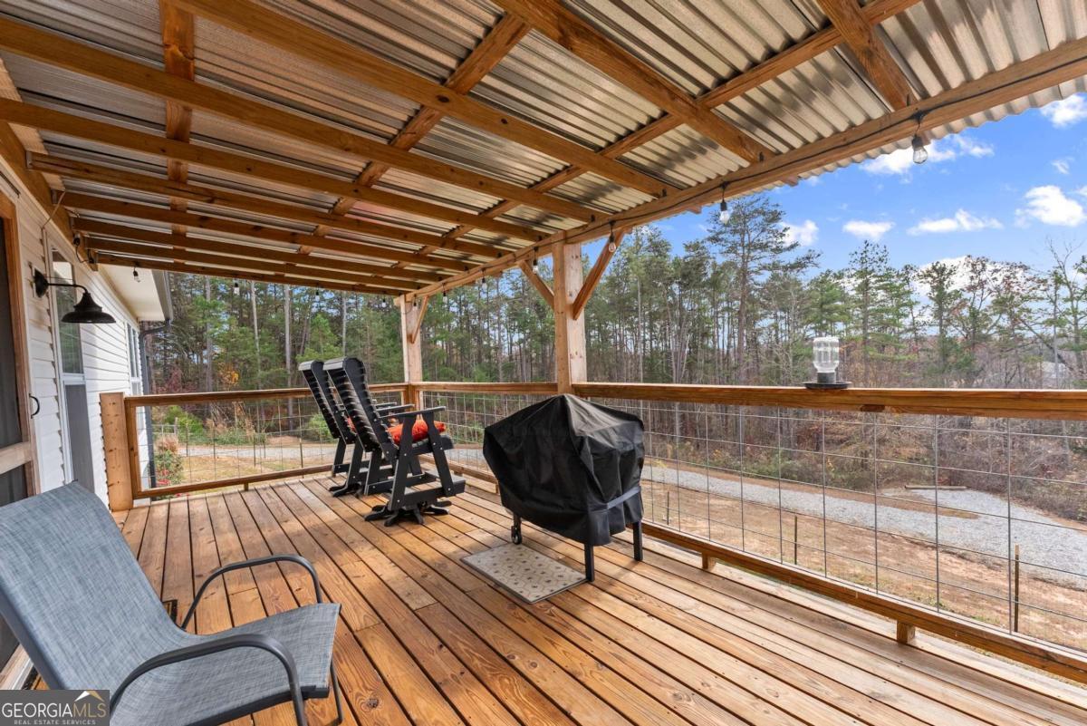 4264 Highway 105 Baldwin GA 30511