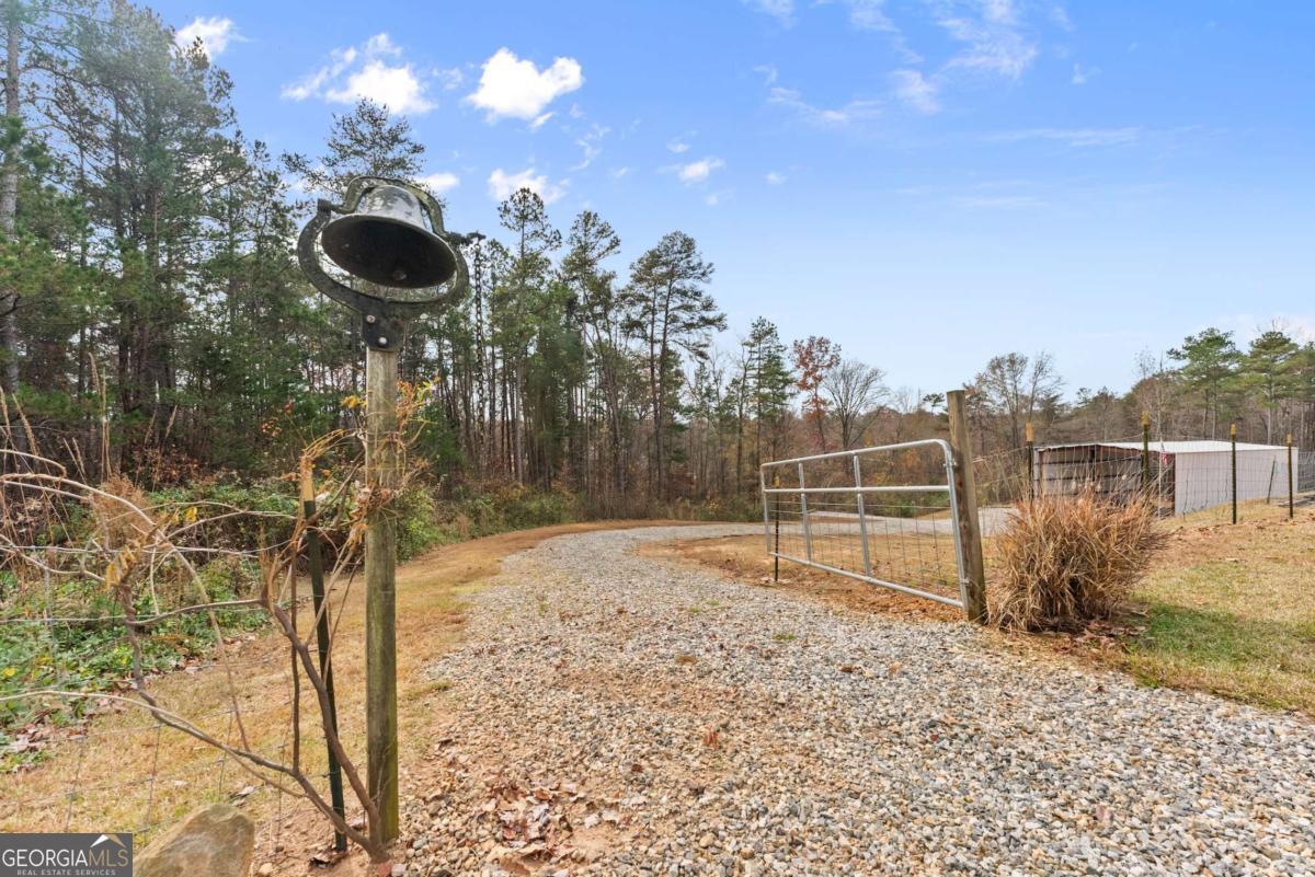 4264 Highway 105 Baldwin GA 30511