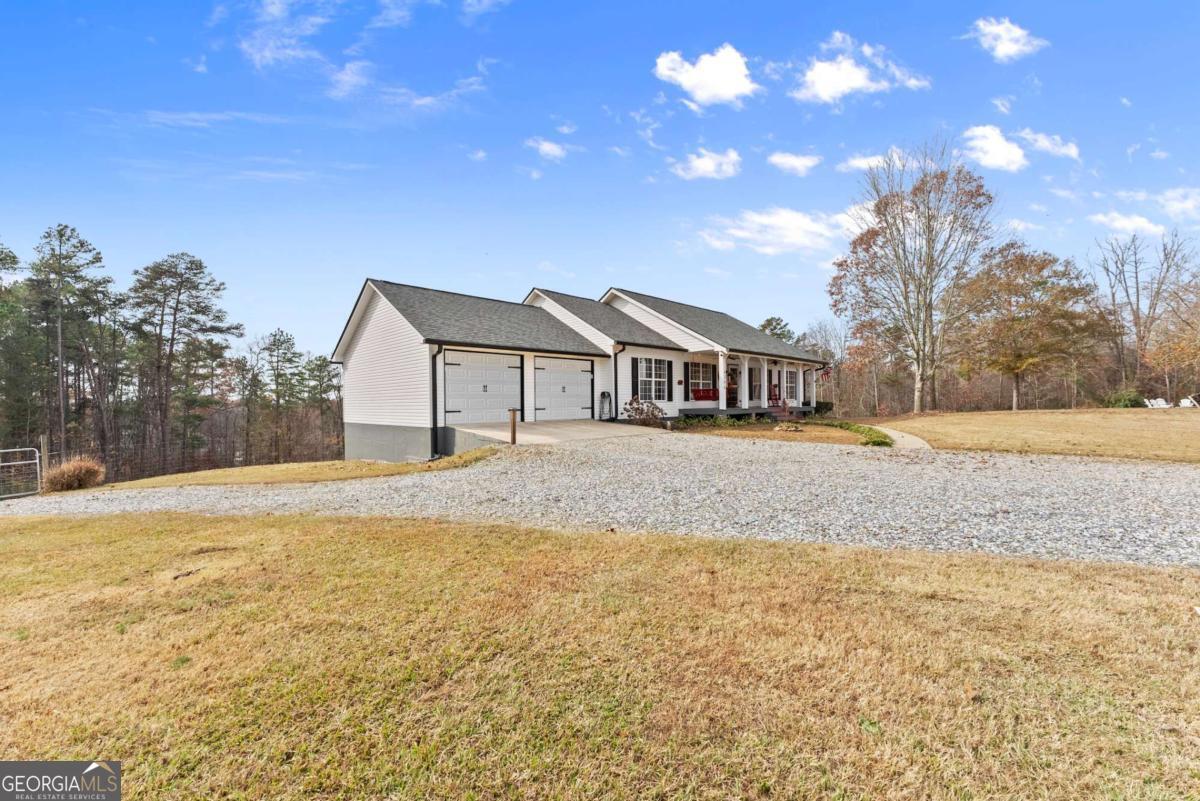 4264 Highway 105 Baldwin GA 30511