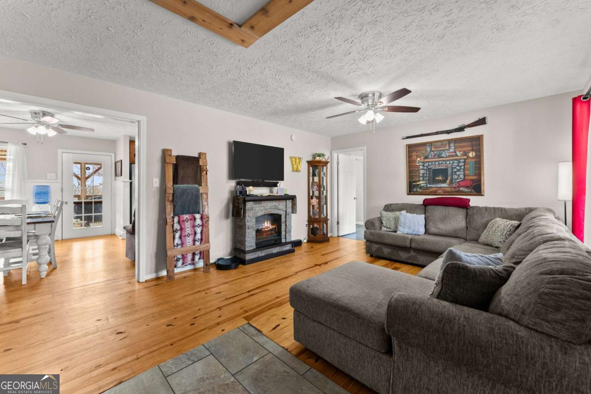 4264 Highway 105 Baldwin GA 30511