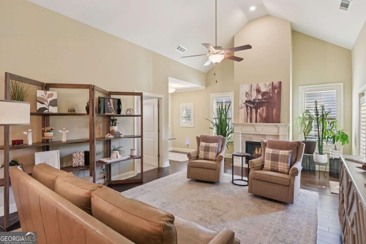 89 Cedarcrest Village Lane Acworth GA 30101