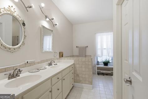 327 Kissimmee Trail Cornelia GA 30531