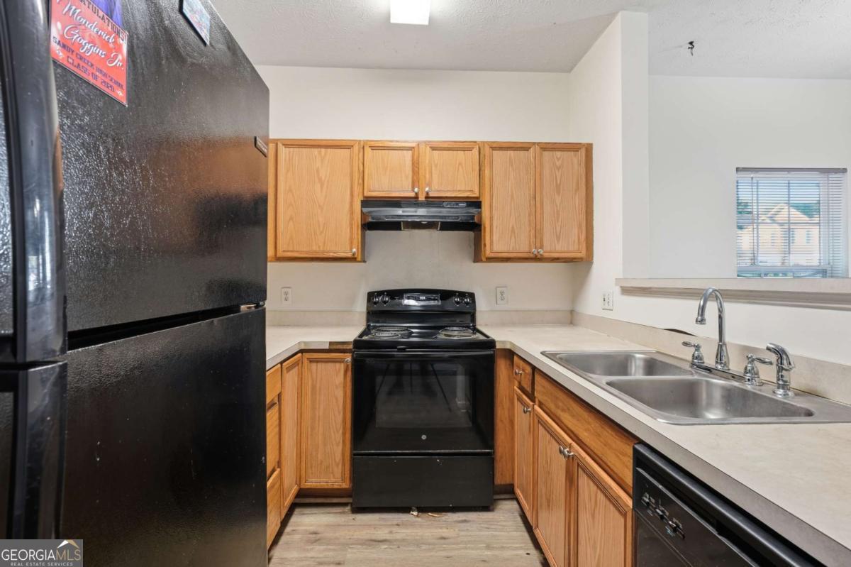 6080 Camden Forrest Cove Riverdale GA 30296