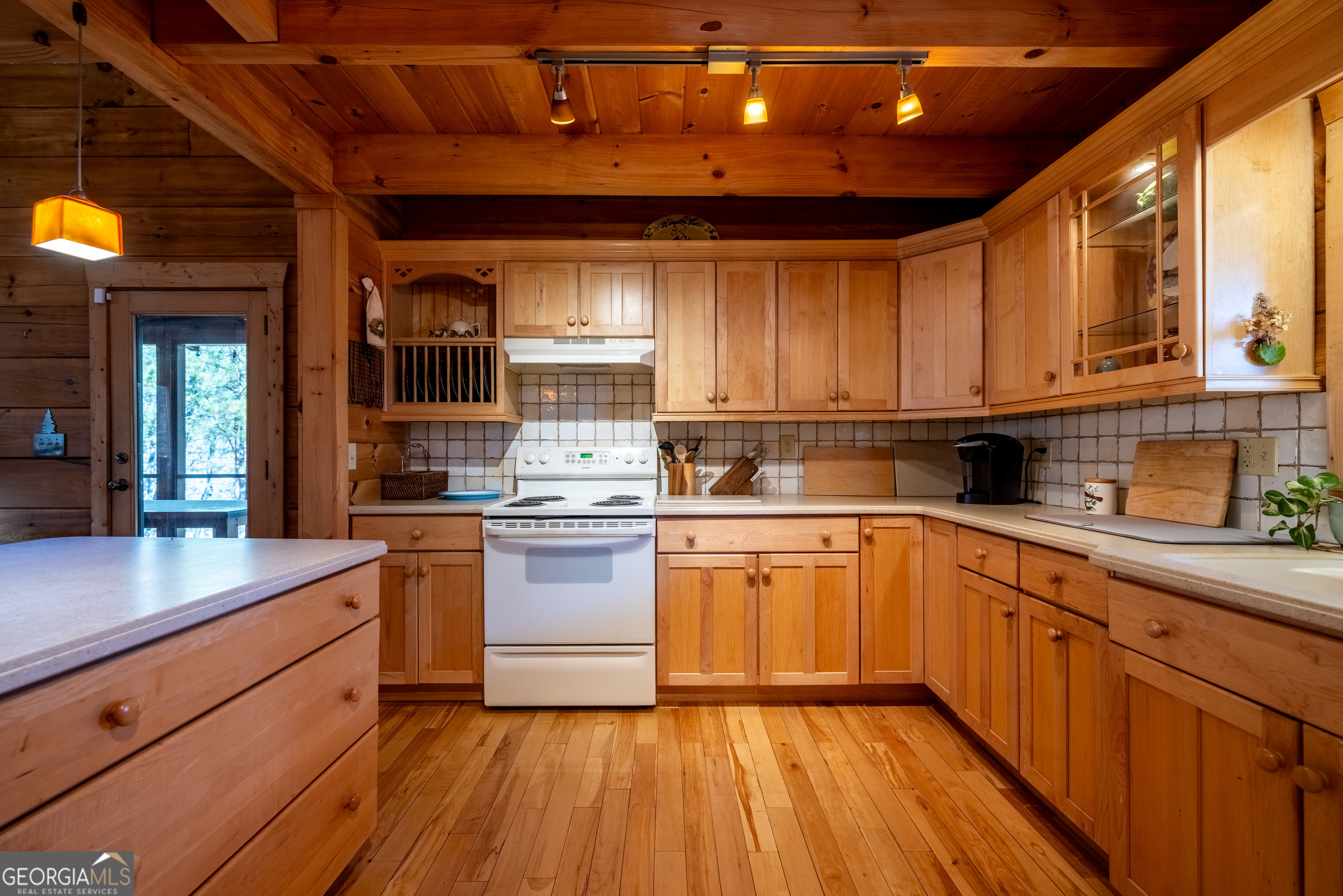 2077 Big Texas Valley Rome GA 30165