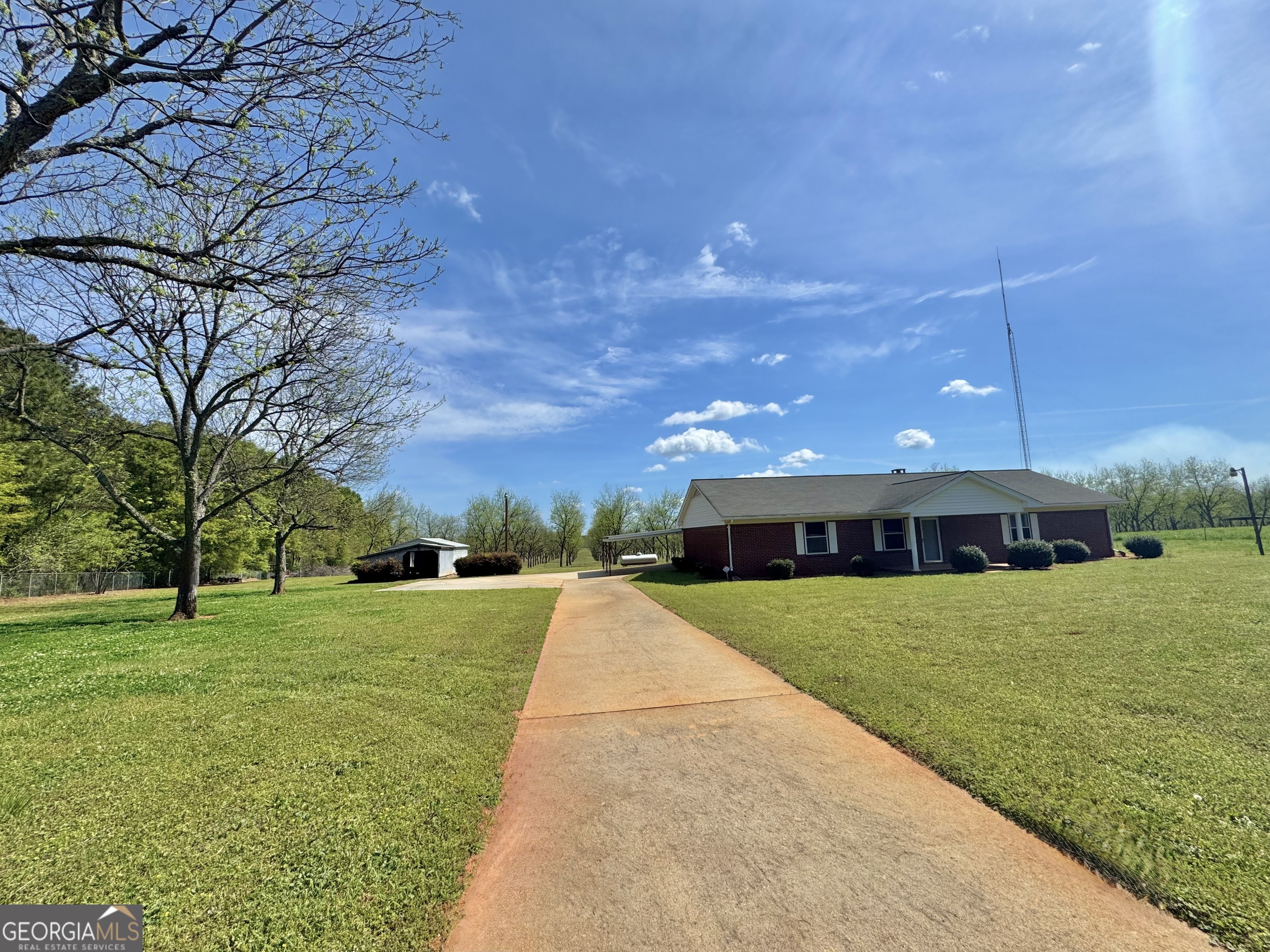 1760 Fears Road Rutledge GA 30663