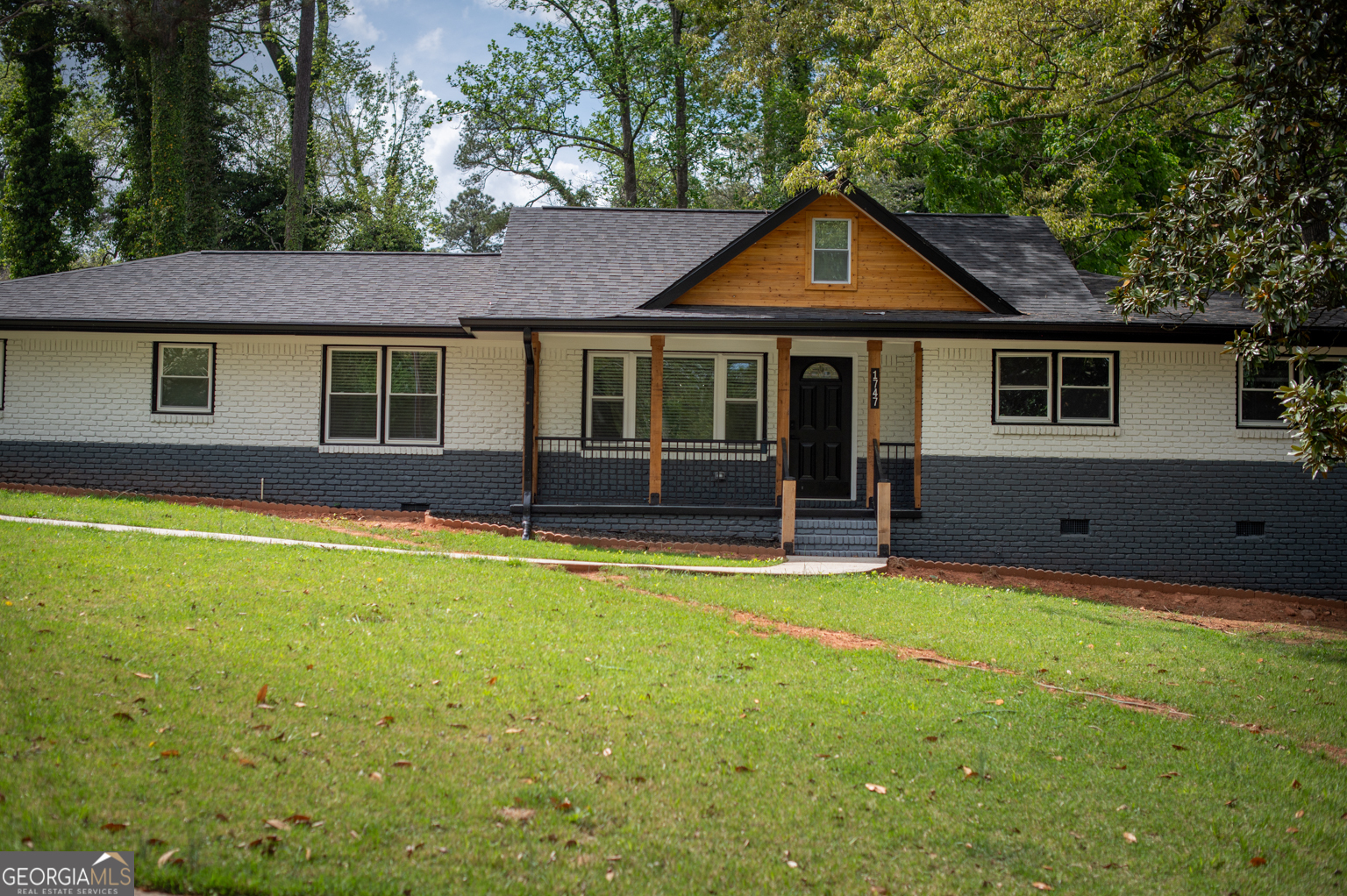 1747 Glenhaven Circle Decatur GA 30035