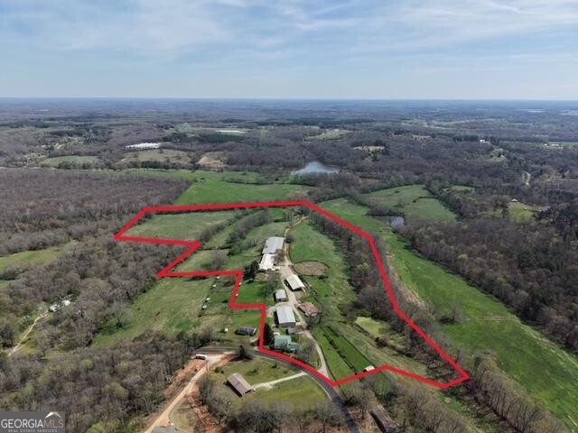 1825 Groaning Rock Road Commerce GA 30530
