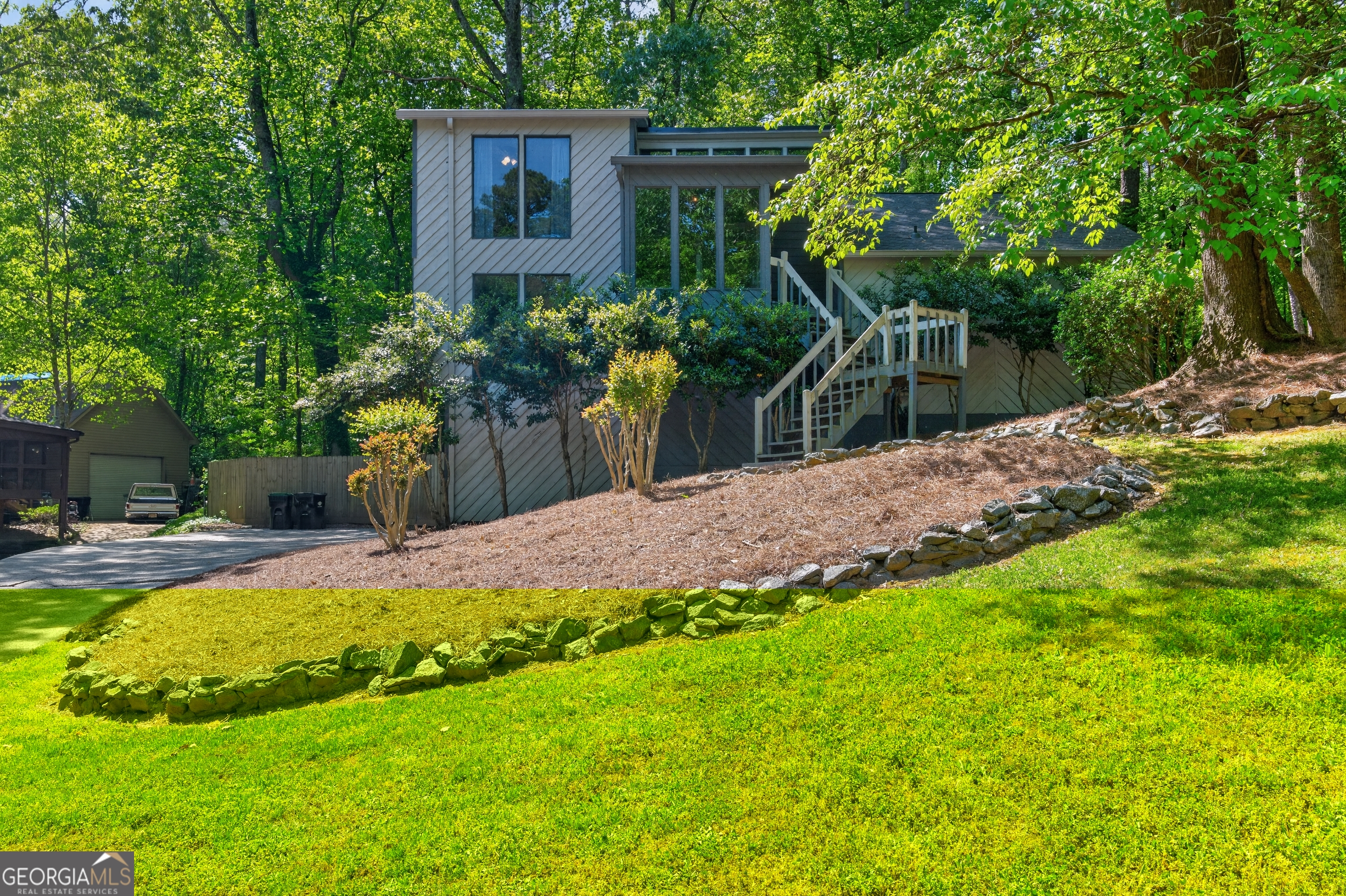 226 Watkins Glen Drive NE Kennesaw GA 30144