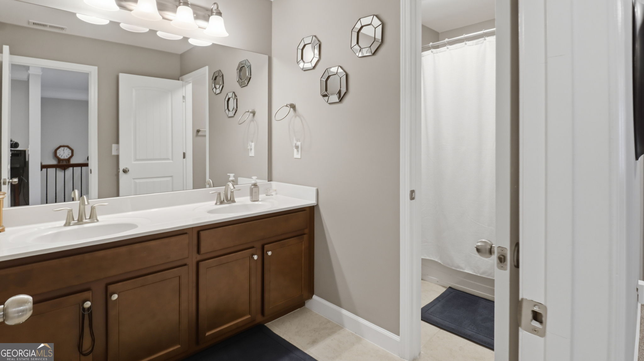 297 Edinburgh Lane Woodstock GA 30188