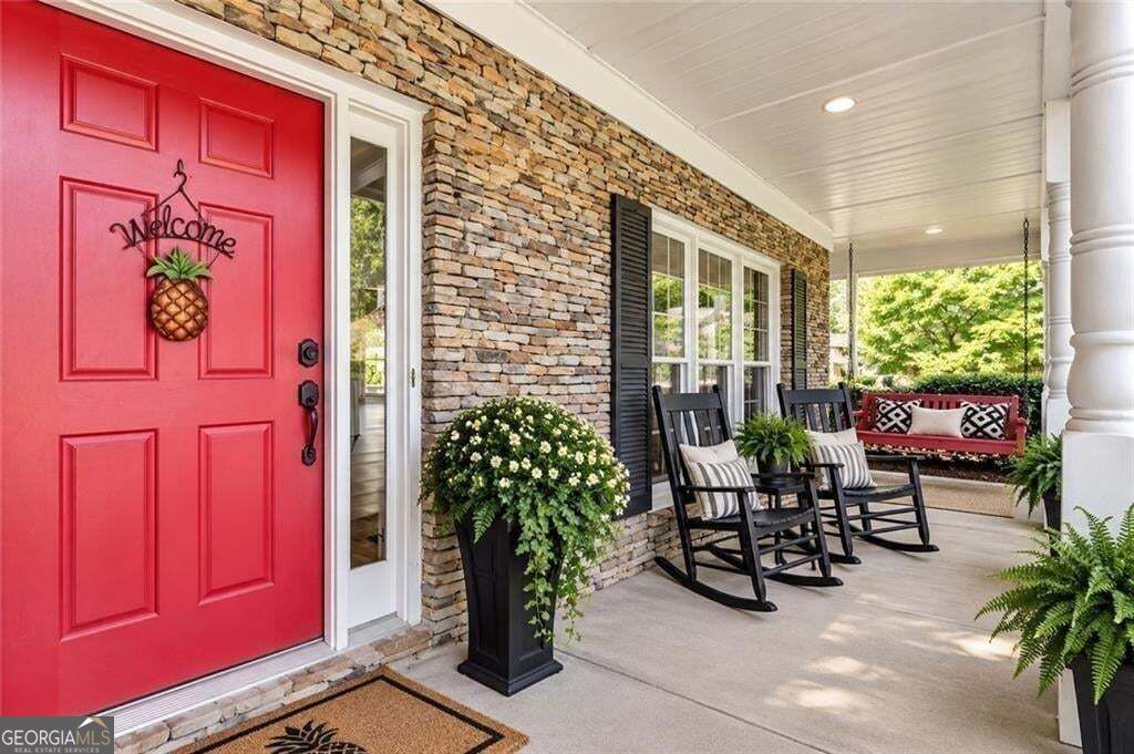 5715 N Hillbrooke Trace Johns Creek GA 30005