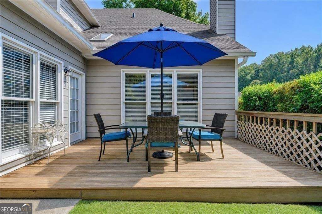 5715 N Hillbrooke Trace Johns Creek GA 30005