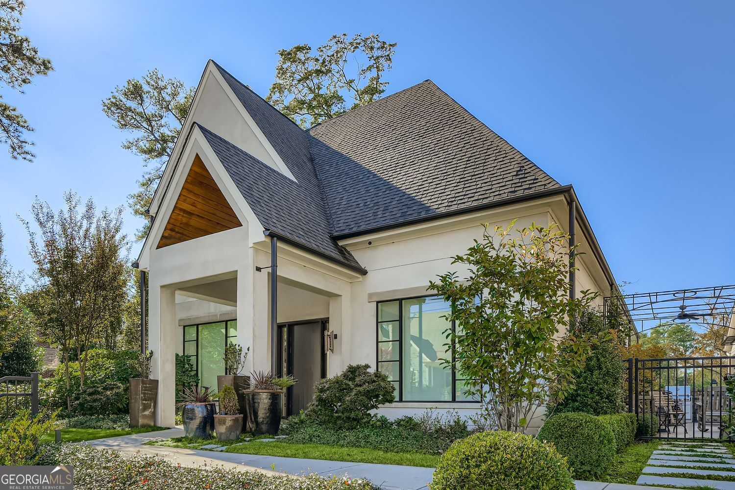 2246 Virginia Place NE Atlanta GA 30305