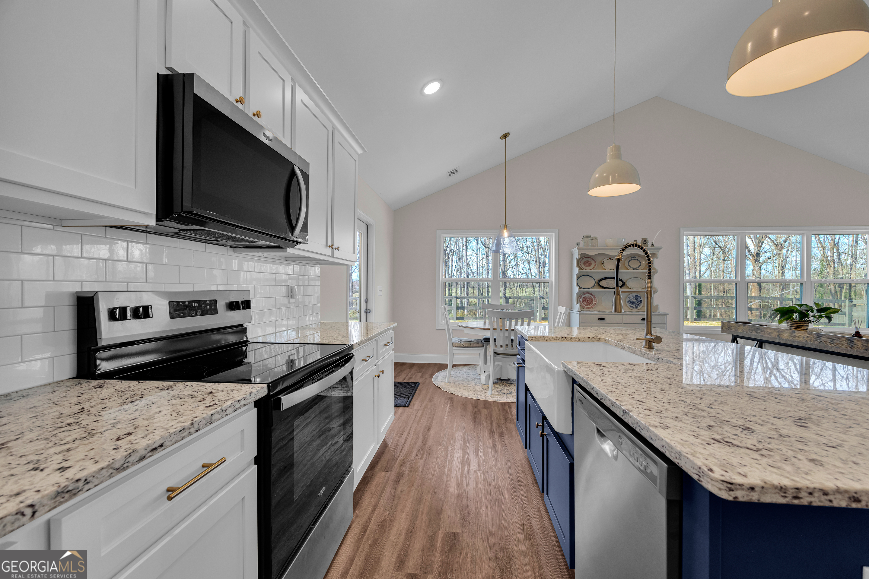 214 Franklin Hills Drive Carnesville GA 30521