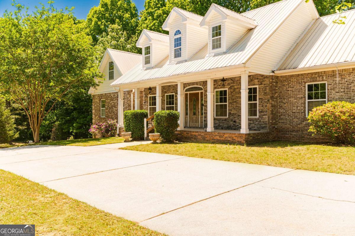 550 Oak Ridge Drive Oxford GA 30054