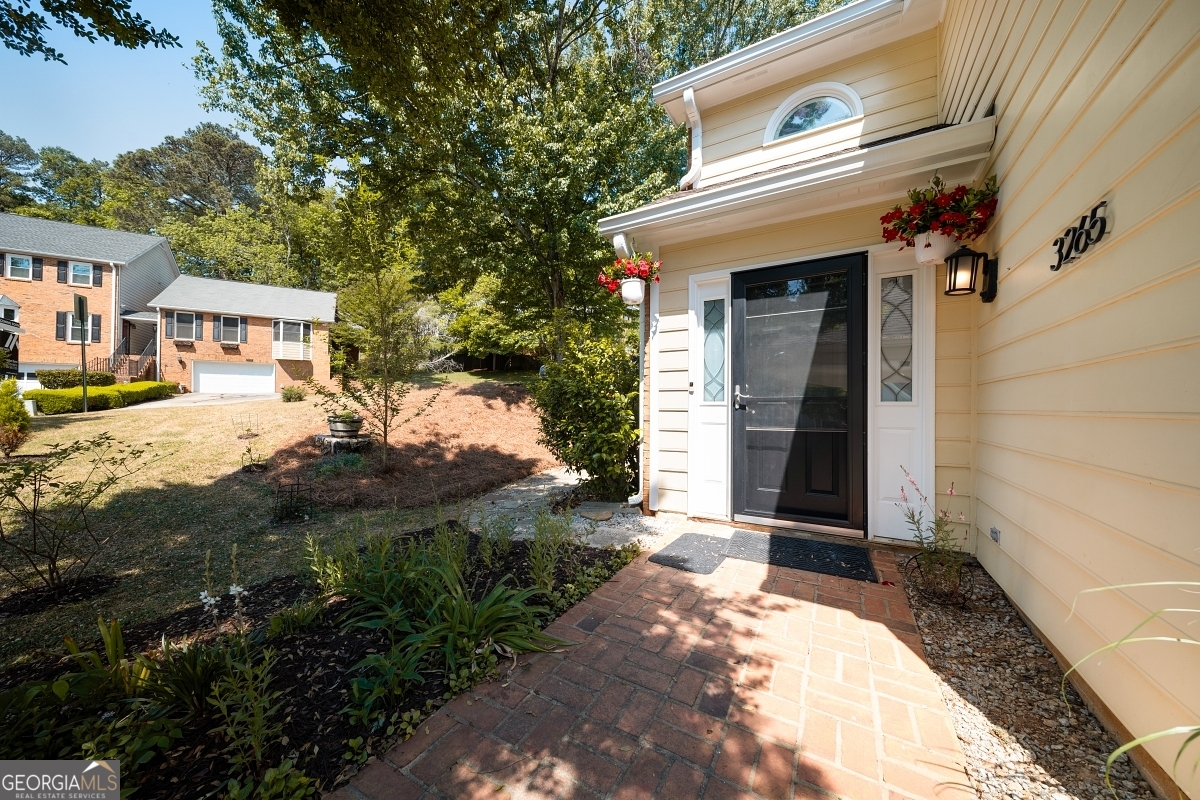 3265 Heatheridge Duluth GA 30096