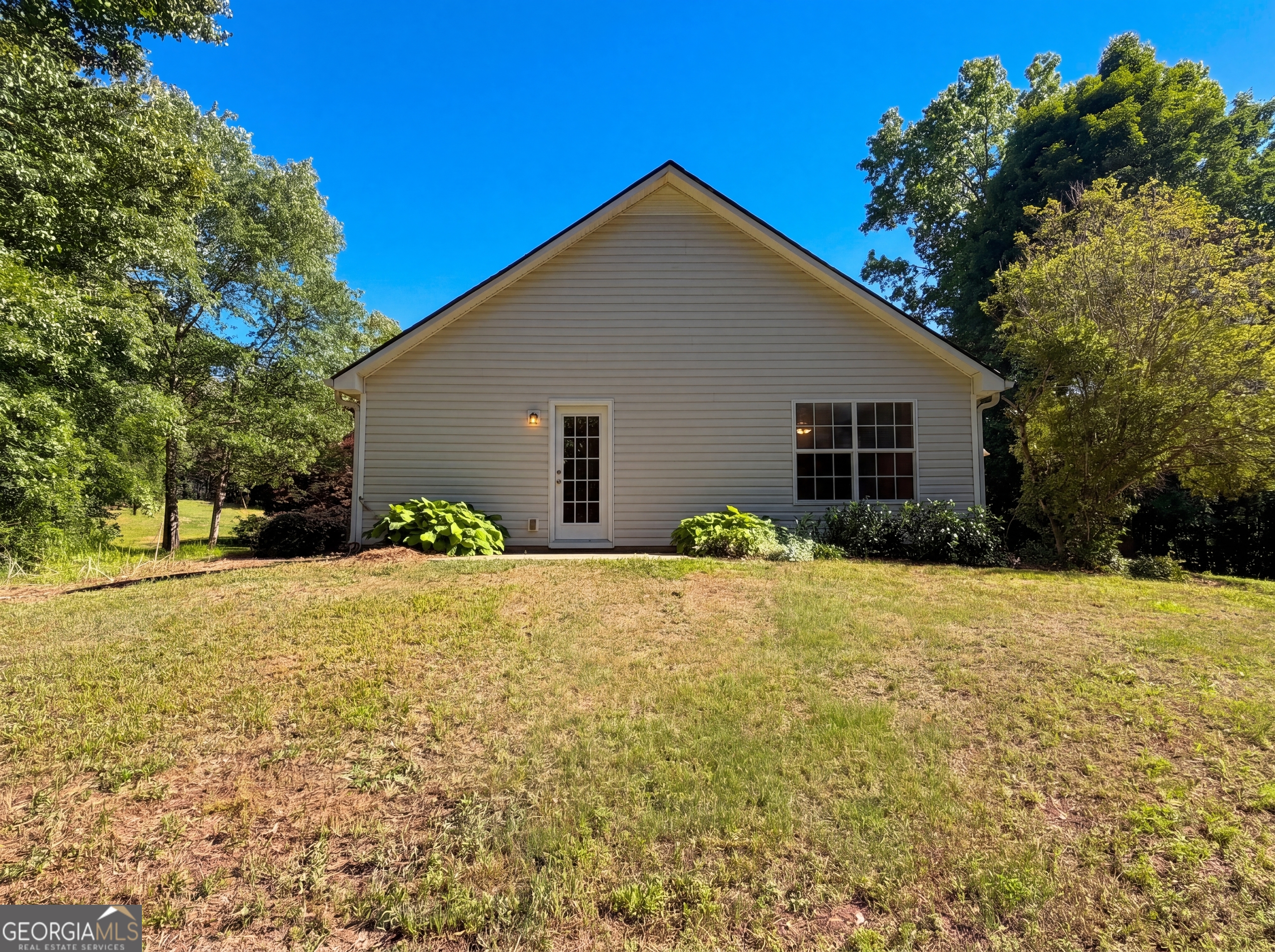202 Bluff Court Jackson GA 30233