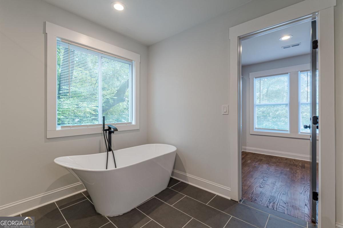 770 Waters Drive SW Atlanta GA 30310