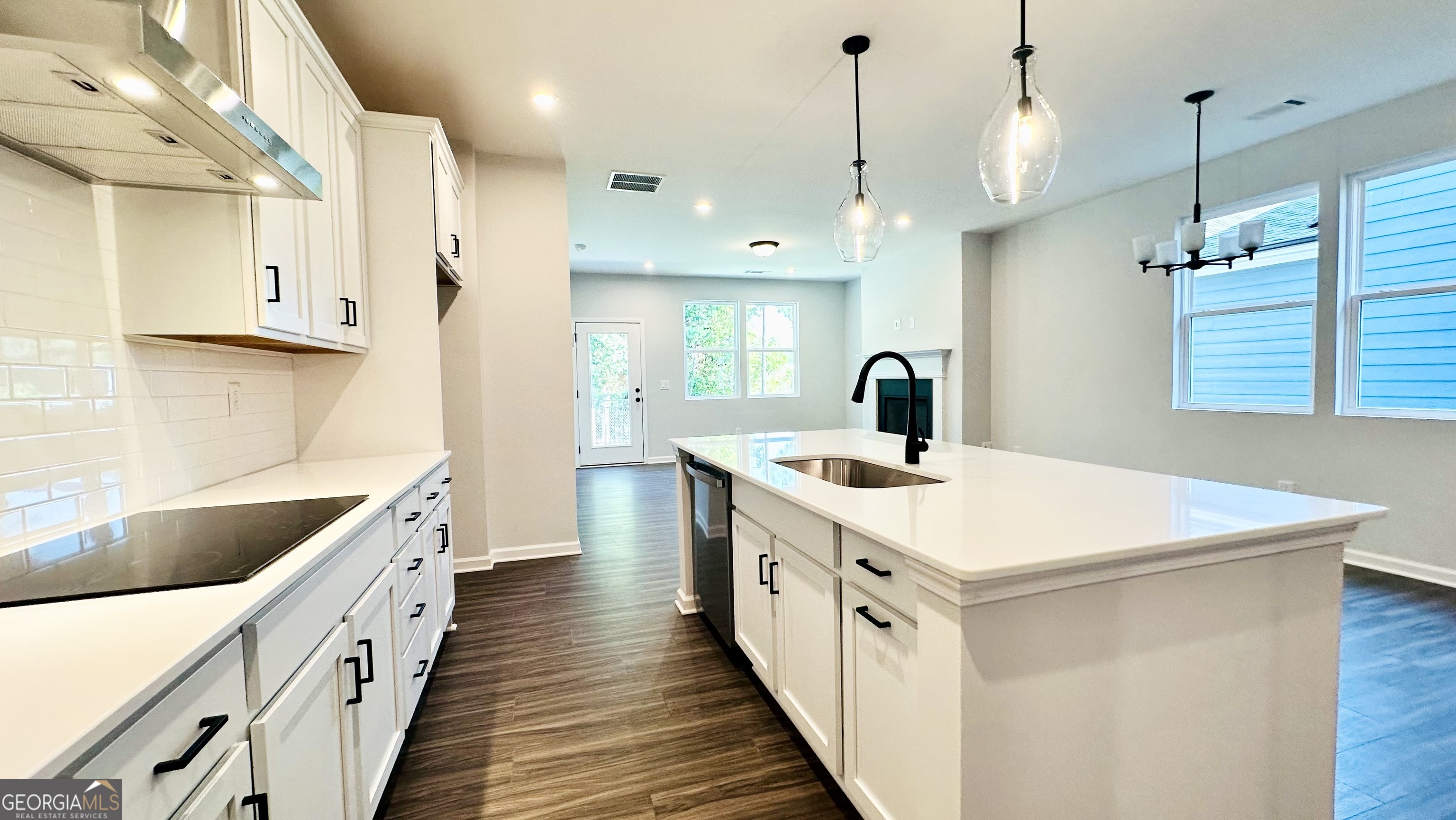 4445 Buttonwood Lane Lilburn GA 30047
