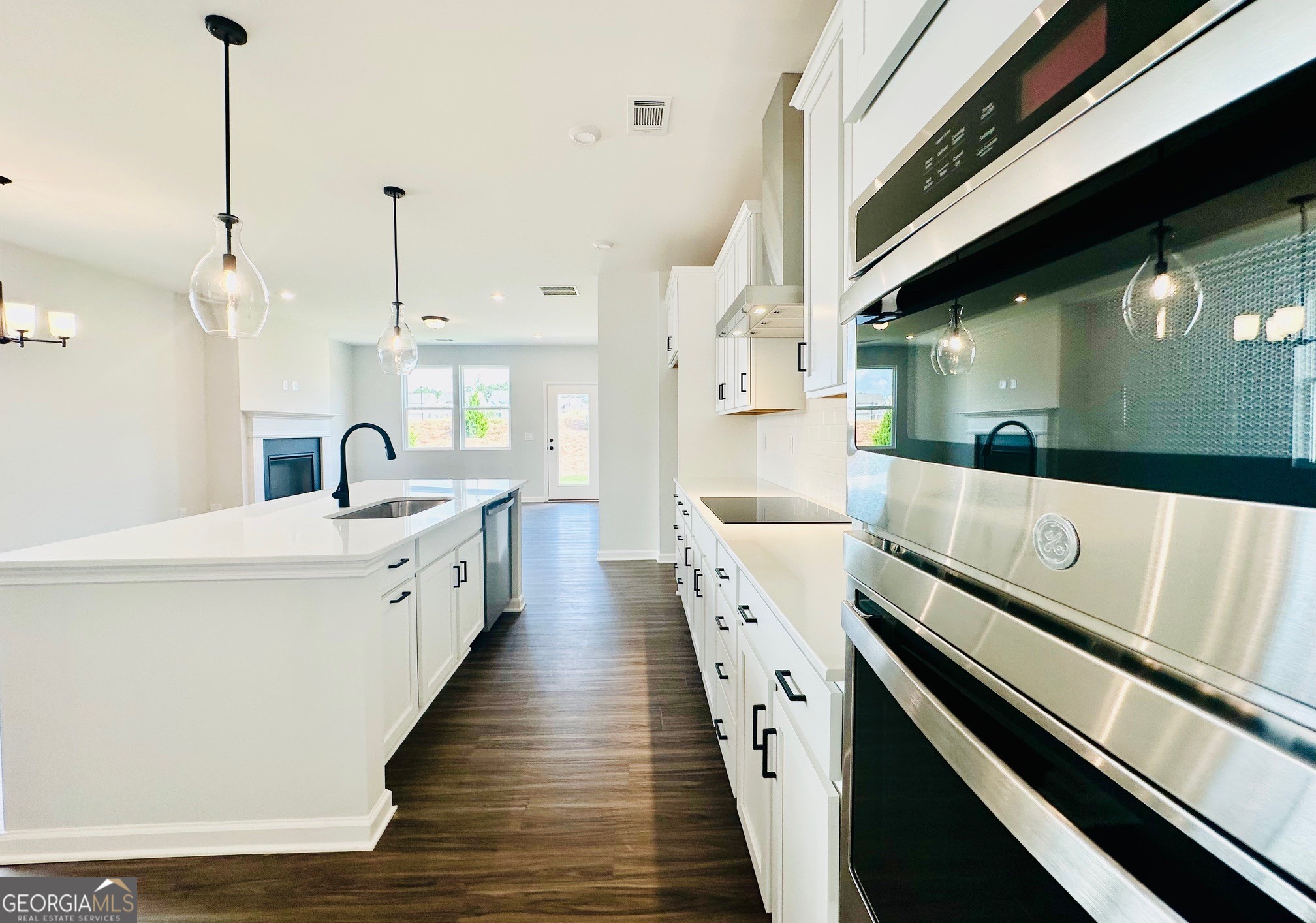 4445 Buttonwood Lane Lilburn GA 30047
