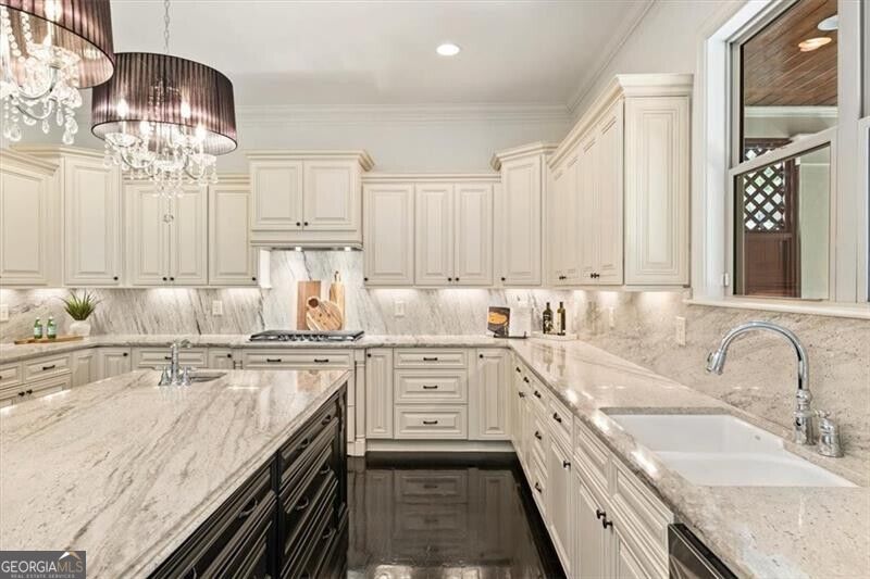 264 Trecastle Square Canton GA 30114