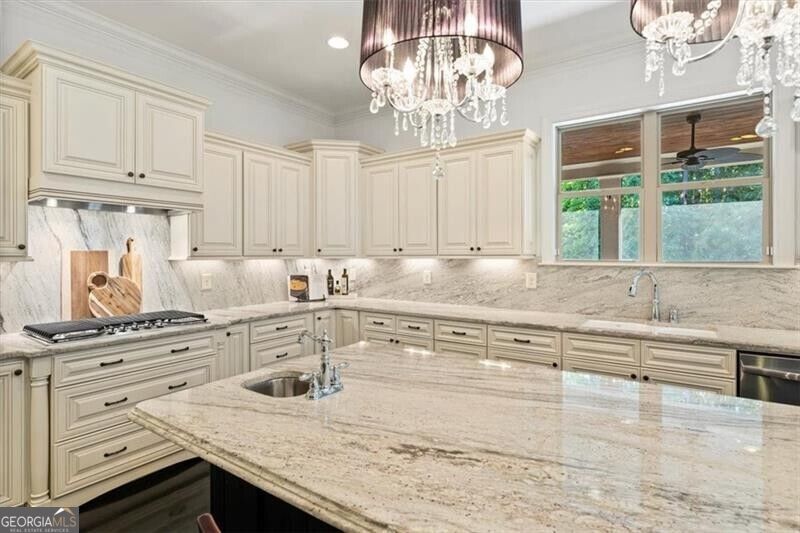 264 Trecastle Square Canton GA 30114
