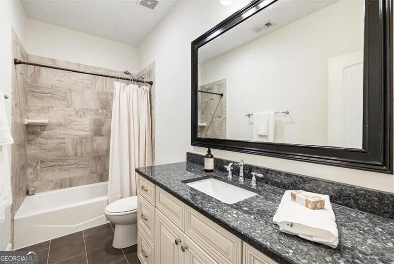 264 Trecastle Square Canton GA 30114