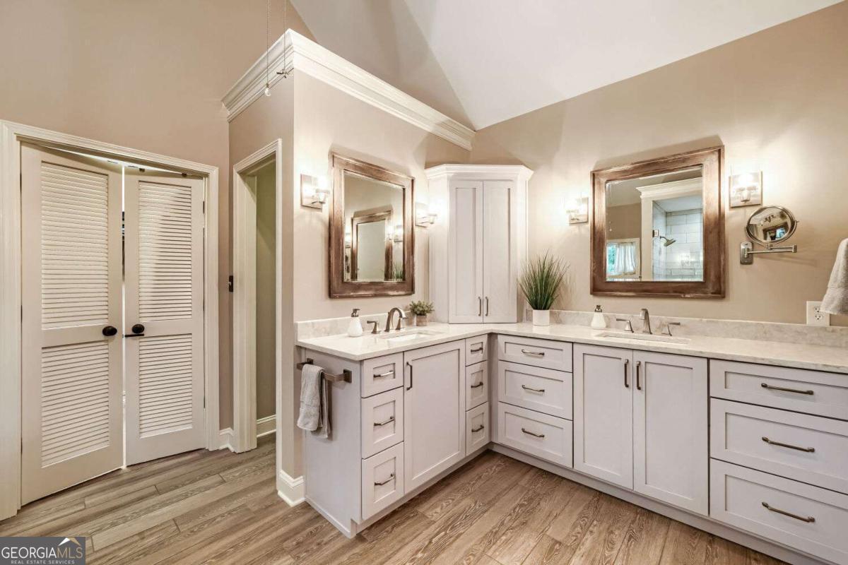 165 Northern Oaks Court Alpharetta GA 30004