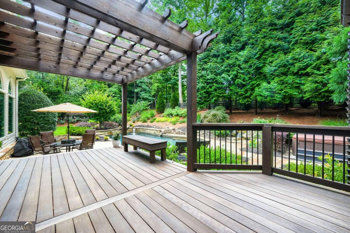 165 Northern Oaks Court Alpharetta GA 30004
